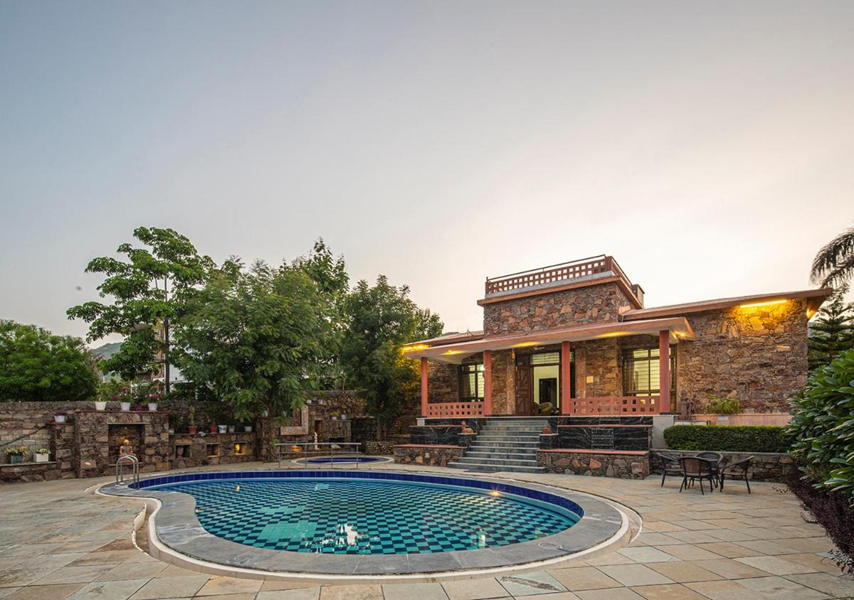 Choosing the Perfect Villa in Udaipur